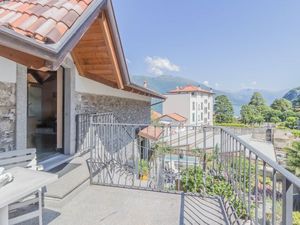 22232535-Ferienwohnung-3-Varenna-300x225-0