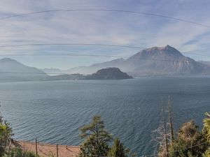 22232135-Ferienwohnung-4-Varenna-300x225-1