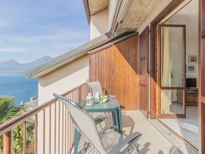 22232135-Ferienwohnung-4-Varenna-300x225-2