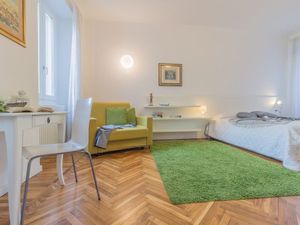 22319513-Ferienwohnung-6-Varenna-300x225-5