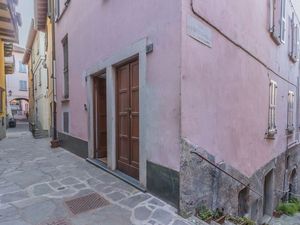 22319513-Ferienwohnung-6-Varenna-300x225-3