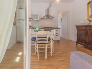 23545241-Ferienwohnung-2-Varenna-300x225-4