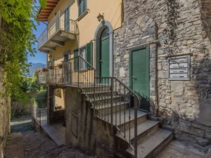 23582237-Ferienwohnung-4-Varenna-300x225-2