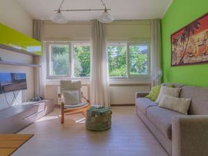 24048069-Ferienwohnung-4-Varenna-300x225-5