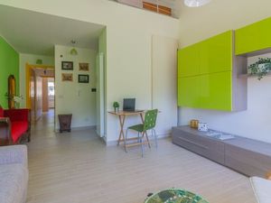 24048069-Ferienwohnung-4-Varenna-300x225-4