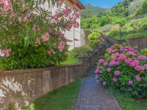 24048069-Ferienwohnung-4-Varenna-300x225-2