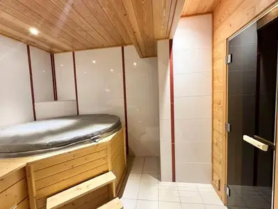 Ferienwohnung für 13 Personen (190 m²) in Vars 5/10