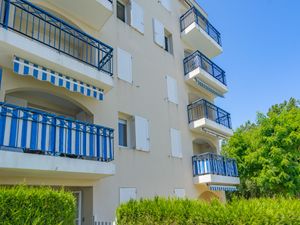 23868881-Ferienwohnung-4-Vaux Sur Mer-300x225-2