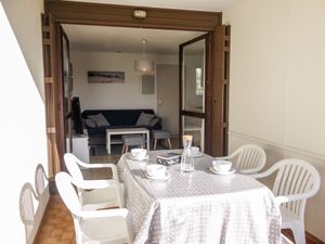 23853723-Ferienwohnung-4-Vaux Sur Mer-300x225-3