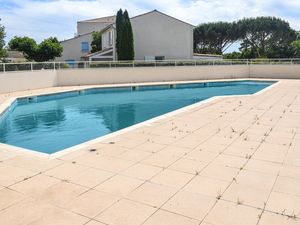 23755098-Ferienwohnung-4-Vaux-sur-Mer-300x225-1