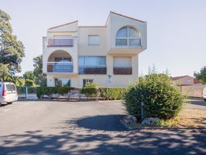 23860128-Ferienwohnung-3-Vaux Sur Mer-300x225-0