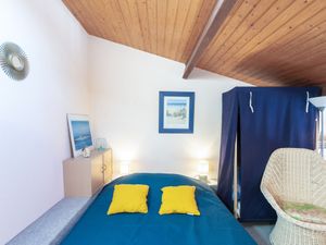 23860128-Ferienwohnung-3-Vaux Sur Mer-300x225-1