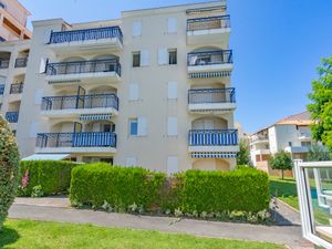 23868881-Ferienwohnung-4-Vaux Sur Mer-300x225-3