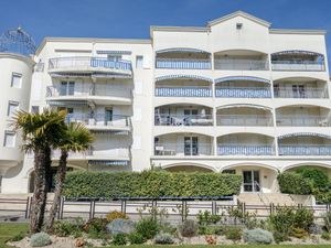 23841098-Ferienwohnung-4-Vaux Sur Mer-300x225-5