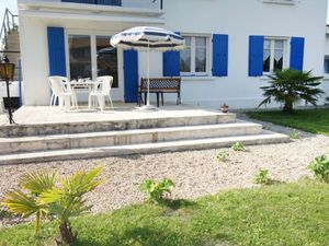 23842686-Ferienwohnung-4-Vaux Sur Mer-300x225-5