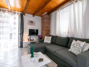 23607962-Ferienwohnung-4-Vela Luka-300x225-1