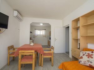 24058351-Ferienwohnung-4-Vela Luka-300x225-3