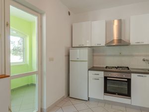 24058356-Ferienwohnung-2-Vela Luka-300x225-3