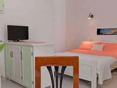Ferienwohnung für 2 Personen (25 m²) in Veli Lošinj 8/10