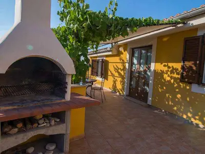 Ferienwohnung für 3 Personen (56 m²) in Veli Lošinj 6/10