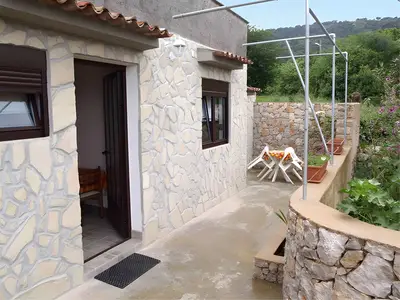Ferienwohnung für 3 Personen (32 m²) in Veli Lošinj 2/10
