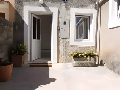 Ferienwohnung für 3 Personen (44 m²) in Veli Lošinj 1/10