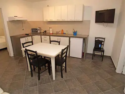 Ferienwohnung für 3 Personen (40 m²) in Veli Lošinj 9/10