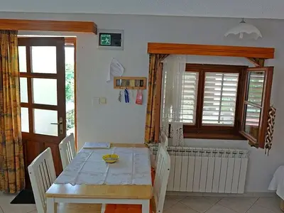 Ferienwohnung für 3 Personen in Veli Lošinj 8/10