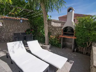 Ferienwohnung für 3 Personen (36 m²) in Veli Lošinj 2/10