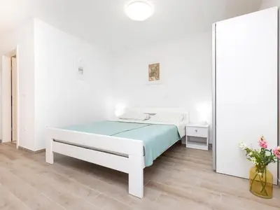 Ferienwohnung für 2 Personen in Veli Lošinj 10/10