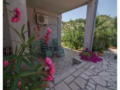 Ferienwohnung für 3 Personen (34 m²) in Veli Lošinj 2/10