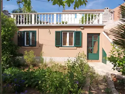 Ferienwohnung für 3 Personen (25 m²) in Veli Lošinj 2/10