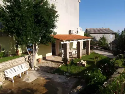 Ferienwohnung für 2 Personen (48 m²) in Veli Lošinj 1/10