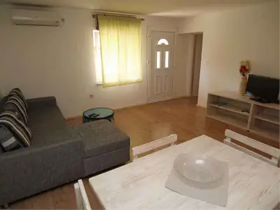 Ferienwohnung für 2 Personen (48 m²) in Veli Lošinj 7/10
