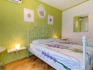 22808485-Ferienwohnung-3-Veli Lošinj-300x225-1