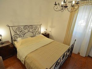 22806903-Ferienwohnung-4-Veli Lošinj-300x225-4