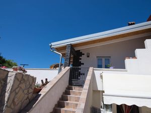 23976538-Ferienwohnung-2-Veli Lošinj-300x225-3