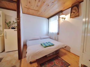 23772045-Ferienwohnung-2-Veli Lošinj-300x225-2