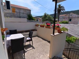 23777353-Ferienwohnung-4-Veli Lošinj-300x225-2