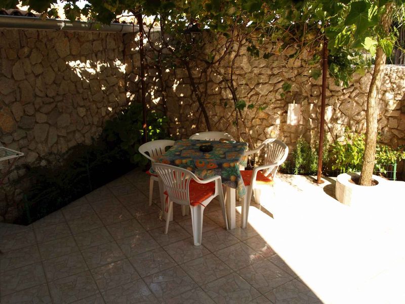 23777934-Ferienwohnung-3-Veli Lošinj-800x600-1