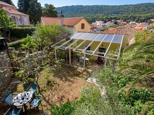 23748161-Ferienwohnung-2-Veli Lošinj-300x225-4