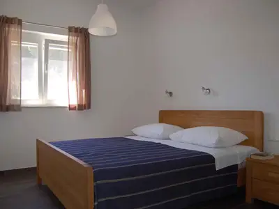 Ferienwohnung für 4 Personen (64 m²) in Veli Rat 4/10