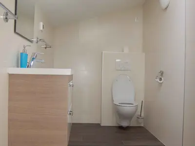 Ferienwohnung für 8 Personen (110 m²) in Veli Rat 8/10