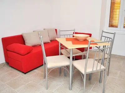 Ferienwohnung für 5 Personen in Veli Rat 4/10