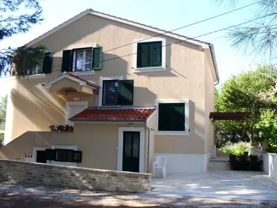 Ferienwohnung für 5 Personen in Veli Rat 4/10
