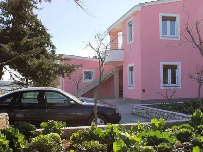 Ferienwohnung für 5 Personen in Veli Rat 6/10