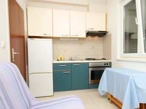 18790183-Ferienwohnung-3-Veli Rat-300x225-3