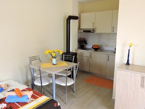 19129847-Ferienwohnung-2-Veli Rat-300x225-1