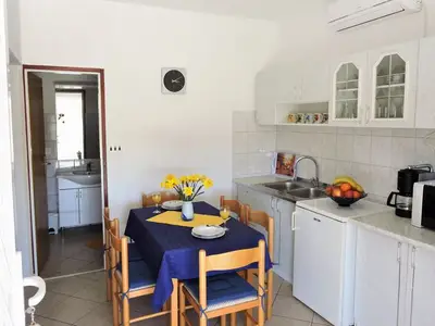 Ferienwohnung für 4 Personen in Veli Rat 10/10