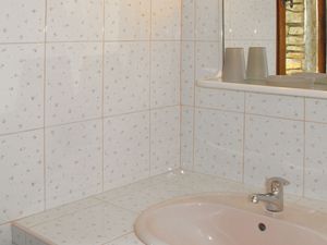 23848662-Ferienwohnung-4-Velleron-300x225-1